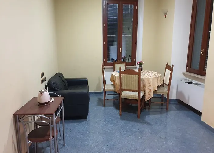 Luzzatti Hostel *